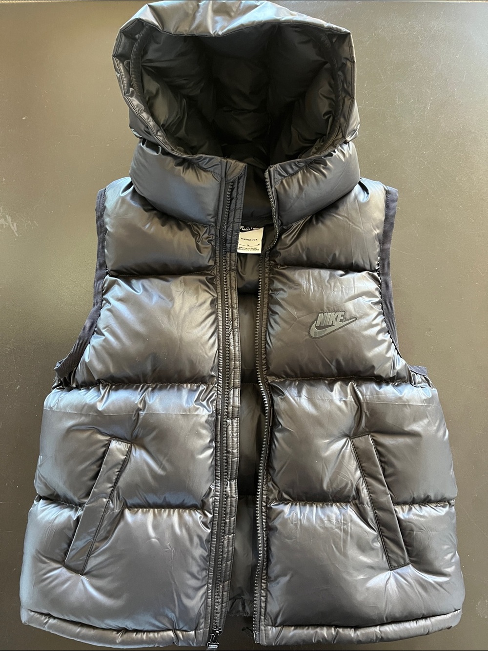 Nike Kids Black Quilted Puffer Vest with Hood M
